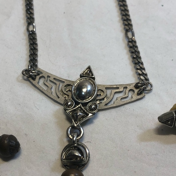 Vintage Necklace with Clip on Earrings Silver Tone - Picture 11 of 15